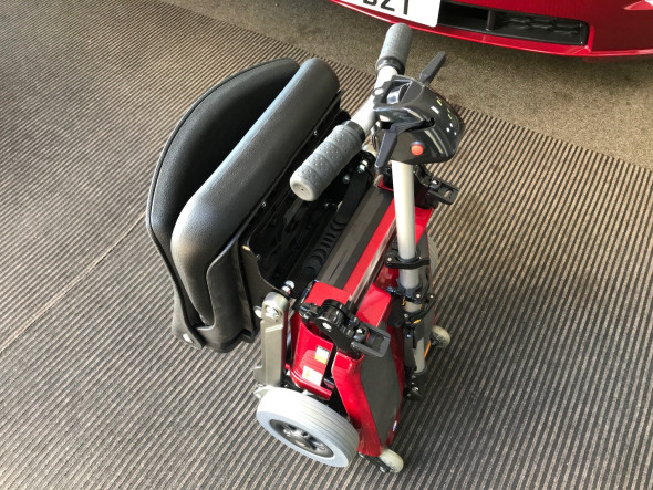 Luggie Elite Folding Mobility Scooter