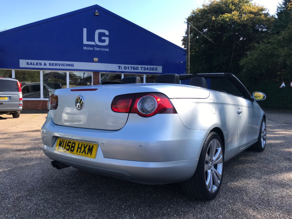 Eos Sport T FSI Automatic