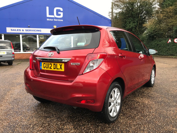 Yaris T-Spirit VVT-I CVT