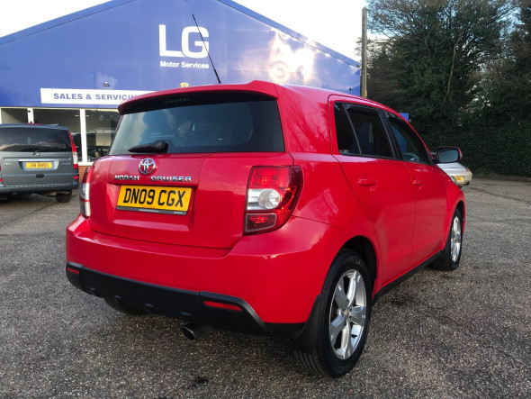 Urban Cruiser 1.33 Dual VVT-I