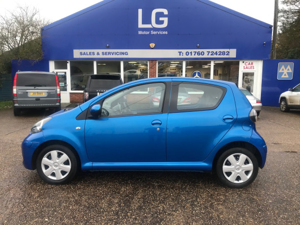 Aygo 1.0 VVT-I Blue