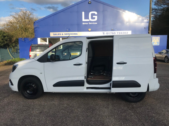 Combo 1.5 Turbo D L1 2300 H1 Sportive Panel Van &pound;7750.00 + VAT