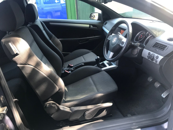 Astra Sport Hatch 1.8i VVT SRI