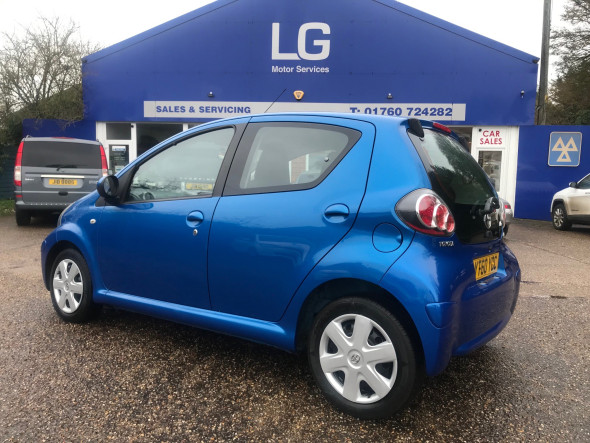 Aygo 1.0 VVT-I Blue