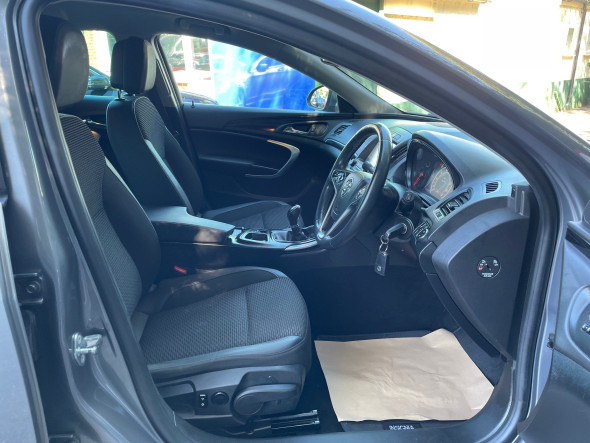 Insignia 2.0 CDTi ecoFLEX Tech Line Sports Tourer
