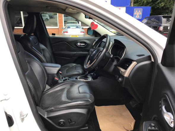 Cherokee Limited M-Jet 4x4 Auto SUV