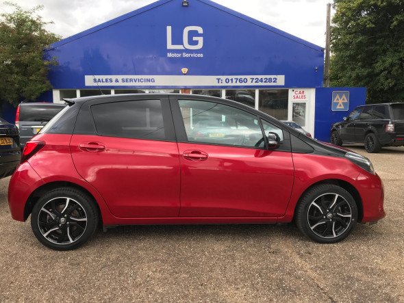 Yaris 1.33 VVT-I Design