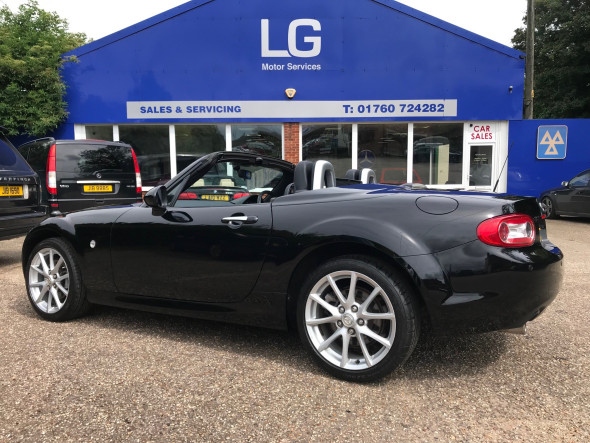 MX-5 2.0i Roadster Powershift Auto