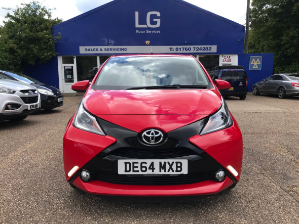 Aygo 1.0 VVT-I X-Pression Auto