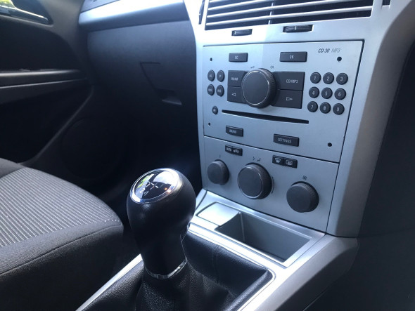 Astra Sport Hatch 1.8i VVT SRI