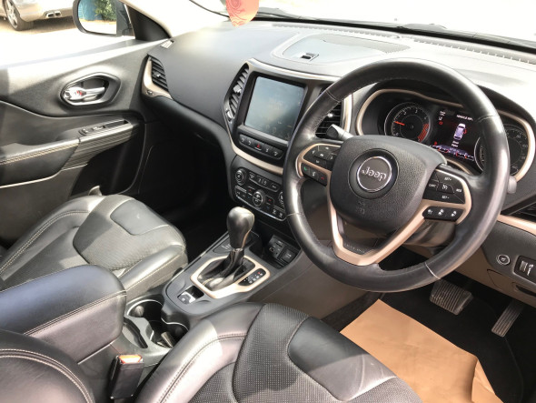 Cherokee Limited M-Jet 4x4 Auto SUV