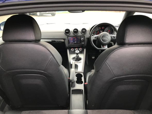 TT 2.0 TDI Black Edition