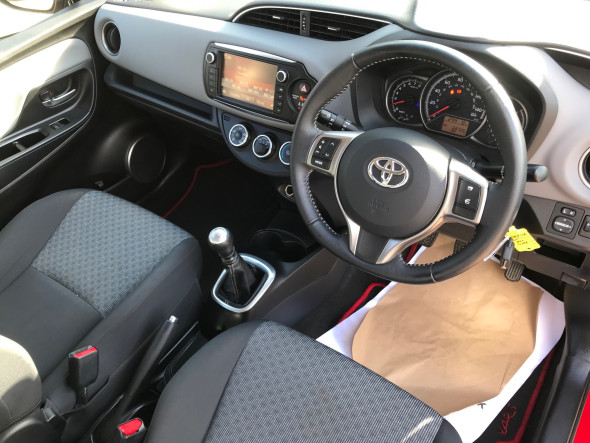 Yaris 1.33 Dual VVT-I Icon