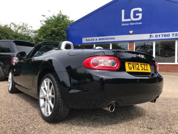 MX-5 2.0i Roadster Powershift Auto