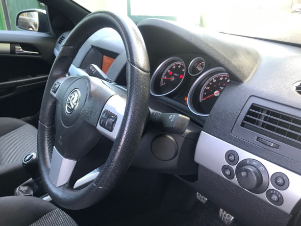 Astra Sport Hatch 1.8i VVT SRI