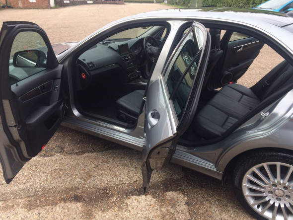 Mercedes Benz C280 Elegance