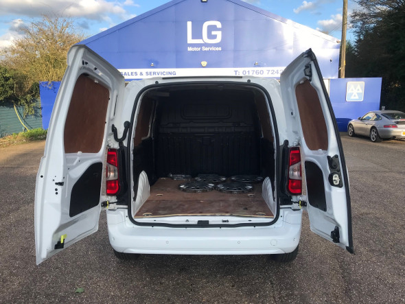 Combo 1.5 Turbo D L1 2300 H1 Sportive Panel Van &pound;7750.00 + VAT