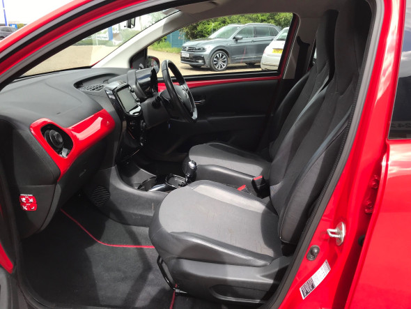 Aygo 1.0 VVT-I X-Pression Auto