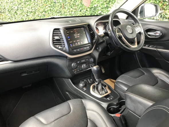 Cherokee Limited M-Jet 4x4 Auto SUV