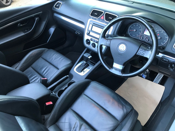 Eos Sport T FSI Automatic