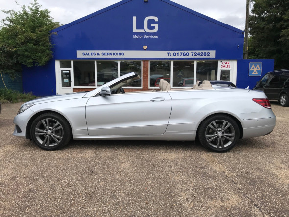 E220 Bluetec SE Cabriolet