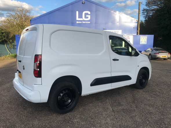 Combo 1.5 Turbo D L1 2300 H1 Sportive Panel Van &pound;7750.00 + VAT