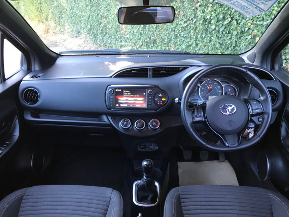 Yaris 1.33 VVT-I Design