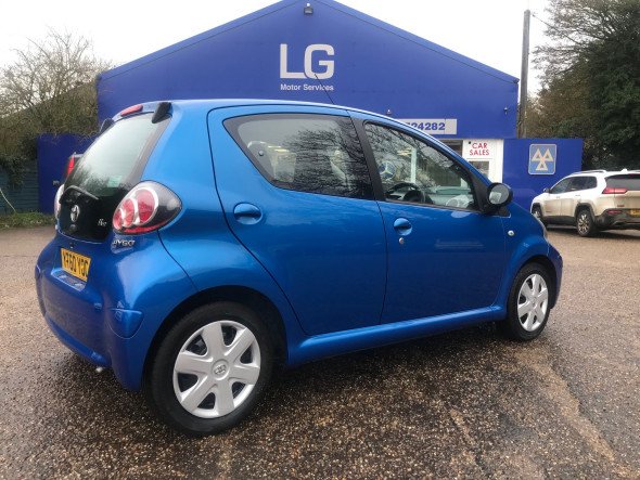 Aygo 1.0 VVT-I Blue