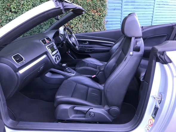 Eos Sport T FSI Automatic