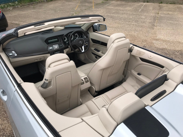 E220 Bluetec SE Cabriolet