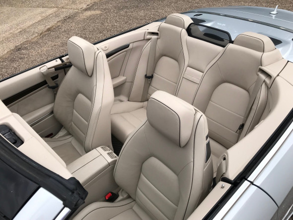 E220 Bluetec SE Cabriolet