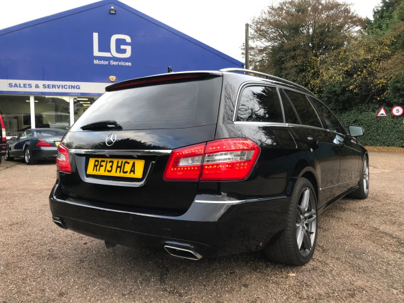 E220 CDI Avantgarde Blue-Efficiency Automatic