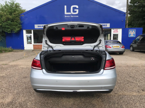 E220 Bluetec SE Cabriolet