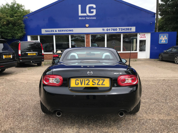 MX-5 2.0i Roadster Powershift Auto