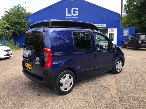 Fiorino 1.3 Multijet2 SX Romahome R10 Automatic