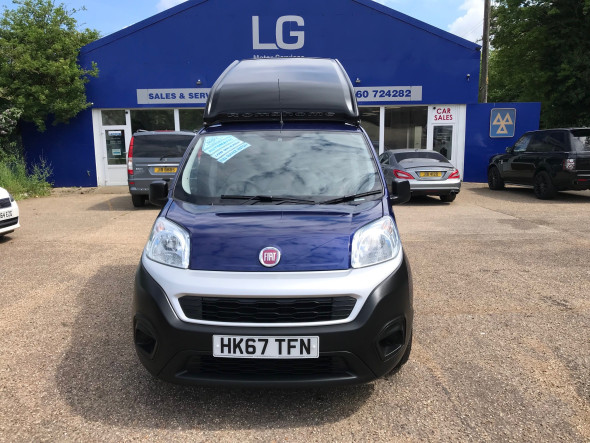 Fiorino 1.3 Multijet2 SX Romahome R10 Automatic