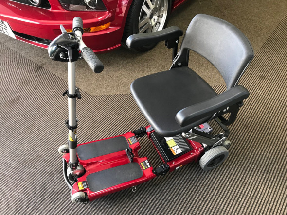 Luggie Elite Folding Mobility Scooter