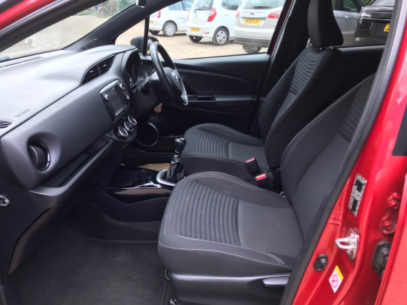 Yaris 1.33 VVT-I Design