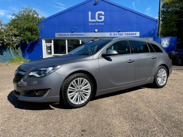 Insignia 2.0 CDTi ecoFLEX Tech Line Sports Tourer