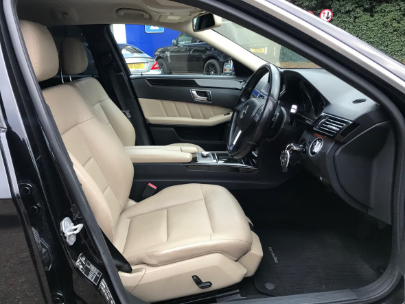 E220 CDI Avantgarde Blue-Efficiency Automatic