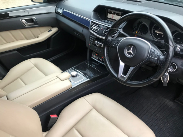 E220 CDI Avantgarde Blue-Efficiency Automatic