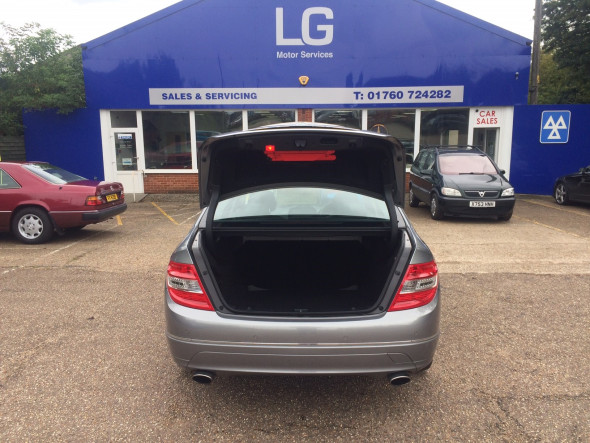 Mercedes Benz C280 Elegance