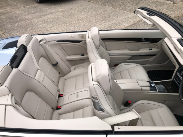 E220 Bluetec SE Cabriolet