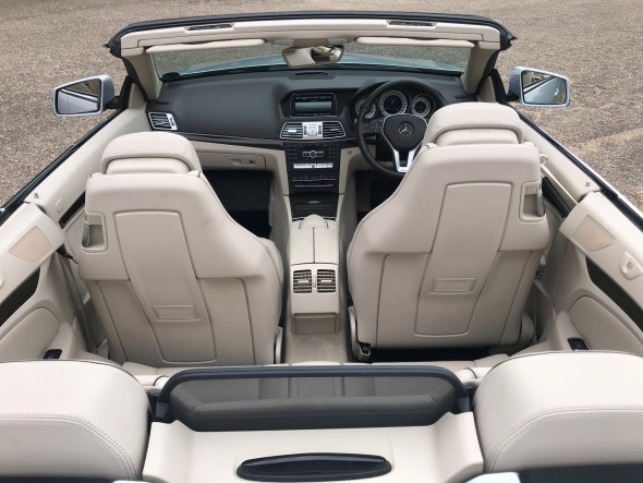 E220 Bluetec SE Cabriolet