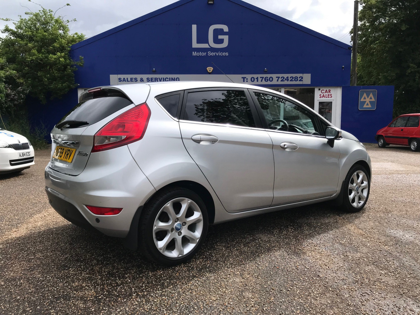 Fiesta Titanium Individual