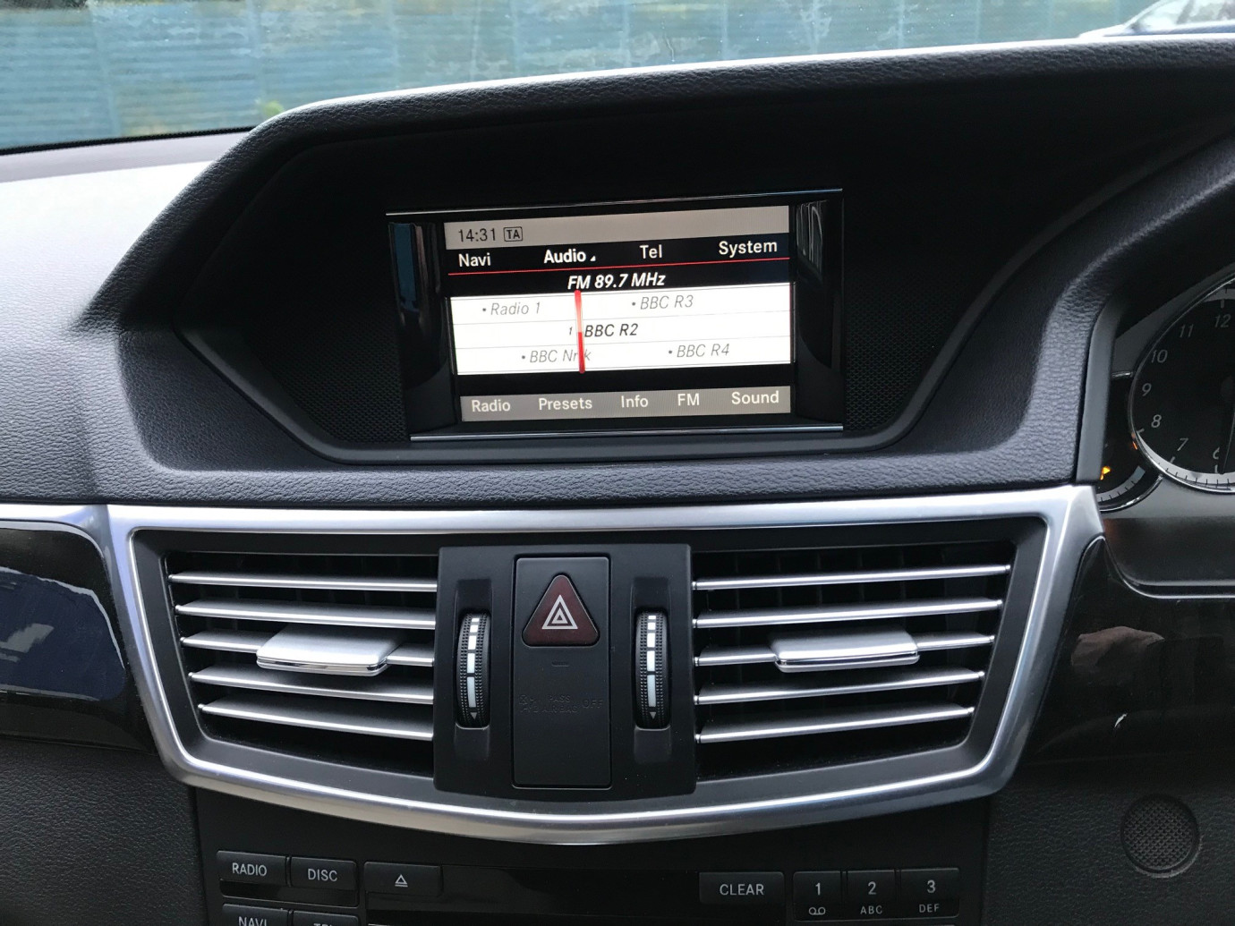 E220 CDI Avantgarde Blue-Efficiency Automatic