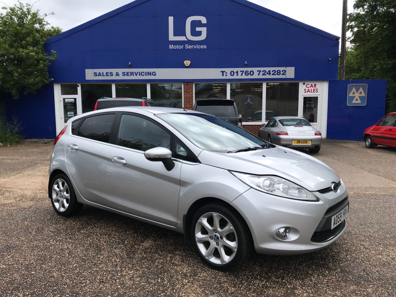 Fiesta Titanium Individual