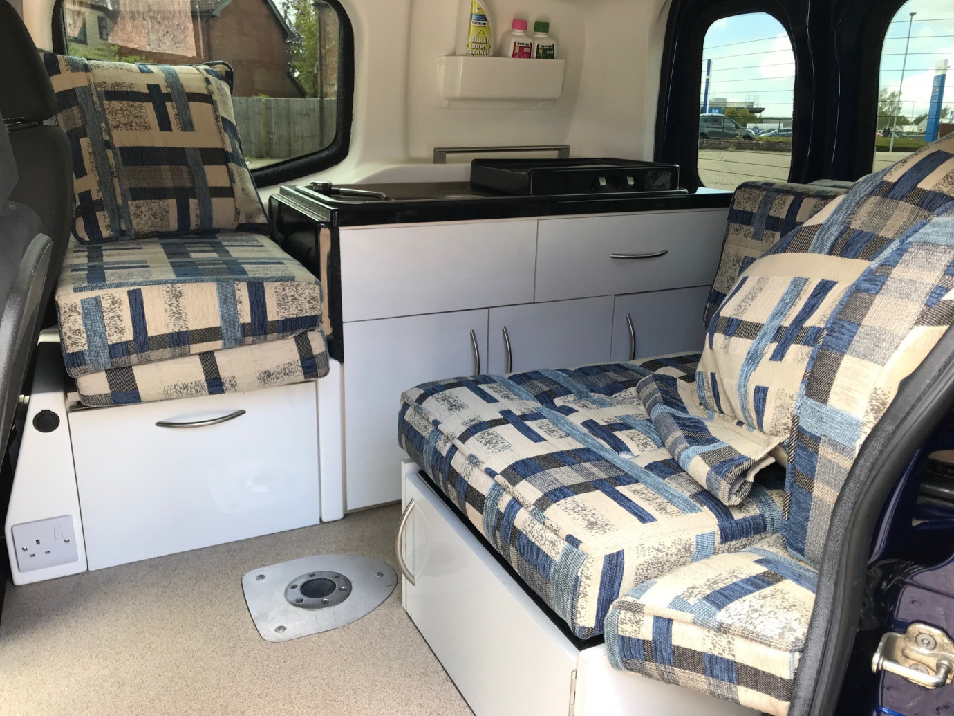 Fiorino 1.3 Multijet2 SX Romahome R10 Automatic