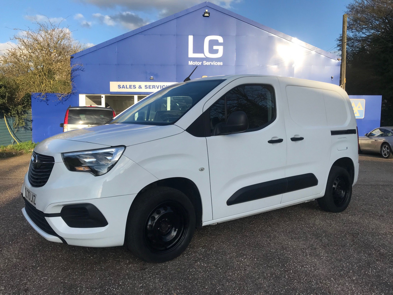 Combo 1.5 Turbo D L1 2300 H1 Sportive Panel Van &pound;7750.00 + VAT