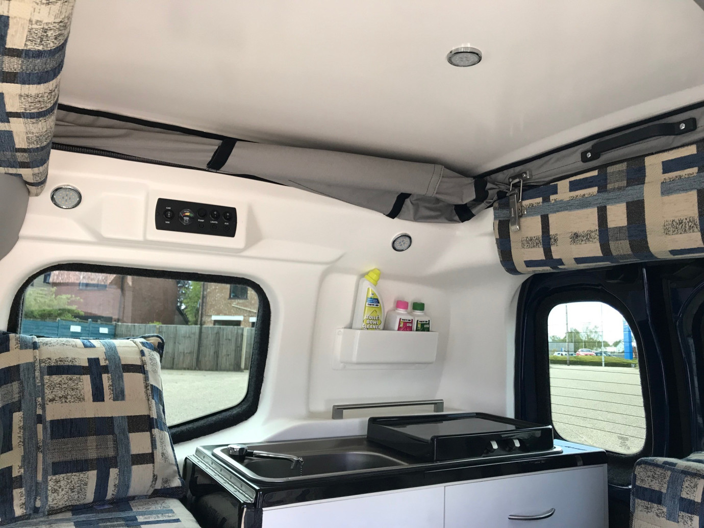 Fiorino 1.3 Multijet2 SX Romahome R10 Automatic